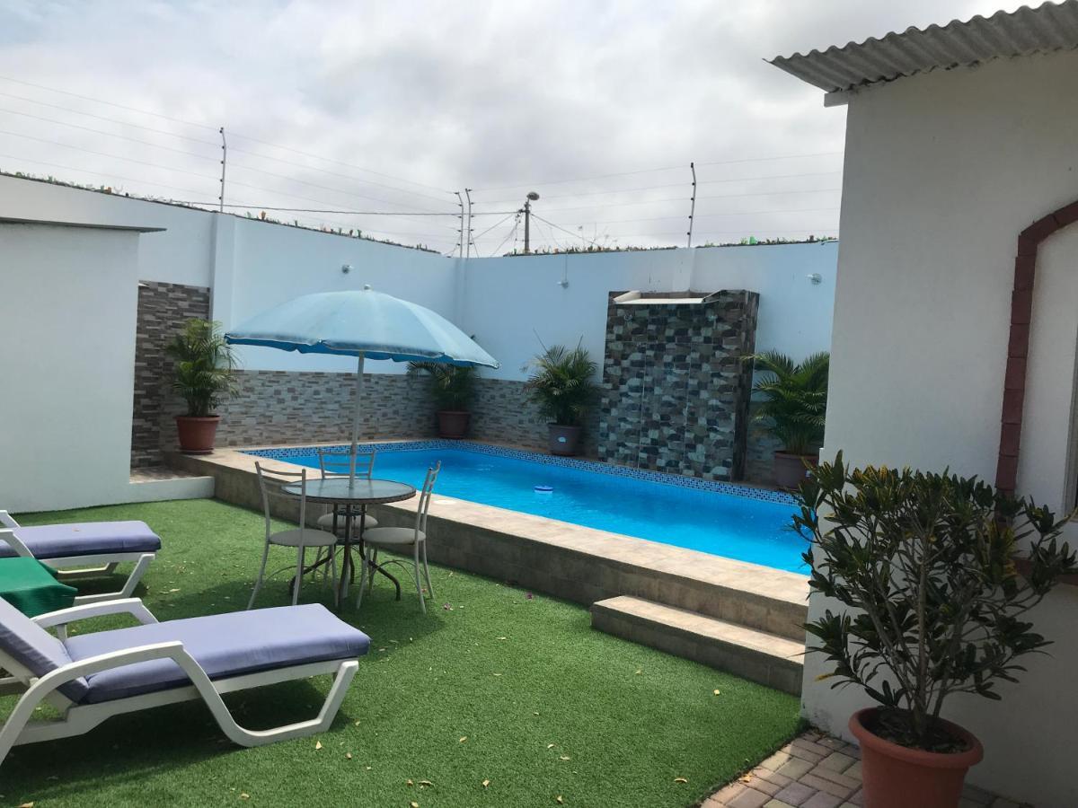 Casa Blue Tortuga Pensión Ballenita